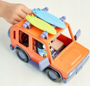 Bluey Heeler 4WD Family Vehicle 10