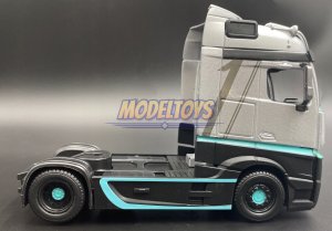 Bburago Mercedes Actros GigaSpace 1:43 BBURAGO 10