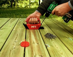 Hikoki Tool for screwing terrace wood screws MFT 2