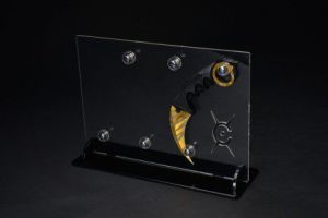 Fadecase Karambit Tiger tooth (20001) 2