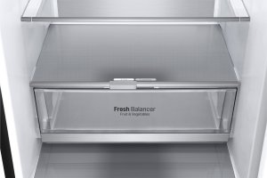 Lodówka LG LG Šaldytuvas GBB72MCUGN Energy efficiency class D Free standing Combi Height 203 cm No Frost system Šaldytuvas net capacity 277 L Šaldiklis net capacity 107 L Ekranas 35 dB Juodas 15