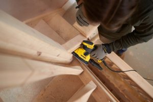 Szlifierka Stanley Mimiośrodowa Delta V20 SFMCW221D1S 2