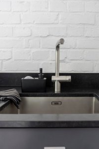 Wenko Dozownik z miejscem na gąbkę, 150 ml, Resa, WENKO 4