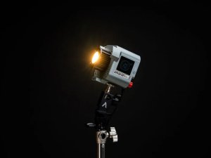 Lampa studyjna Amaran Lampa LED COB 60x S 15