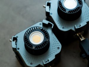 Lampa studyjna Amaran Lampa LED COB 60x S 16