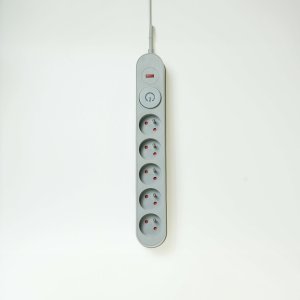 Listwa zasilająca Plastrol Plastrol Filtr W-00020 listwa zasilająca z układem przeciwprzepięciowym pięć gniazd, włącznik szara 11