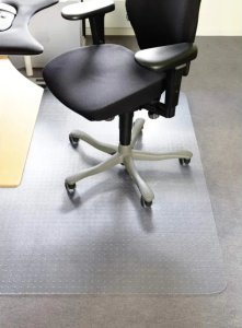 Jobmate Podkład pod krzesło mata premium z kolcami 120 x 180 cm przezroczysty 3