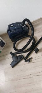 Odkurzacz Bosch Series 4 BGD38BU2, canister vacuum cleaner (dark blue) 7