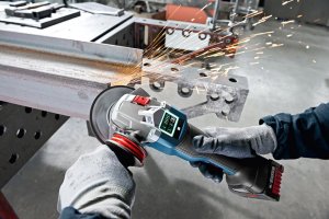 Szlifierka Bosch Bosch cordless angle grinder GWS 18V-10 P Professional, 125mm (blue/black, 2x Li-ion battery 5.0Ah, in L-BOXX) 6