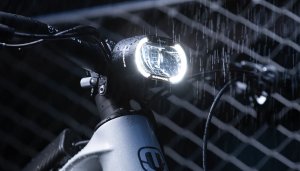 Supernova Lampka przednia SUPERNOVA B54 MAX na akumulator 7