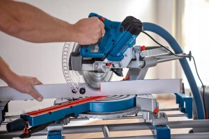 Ukośnica Bosch Bosch chop and miter saw GCM 305-216 D (blue, 1,200 watts) 4