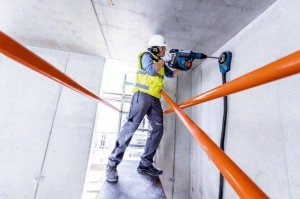 Młotowiertarka Bosch Bosch cordless hammer drill BITURBO GBH 18V-45 C Professional (blue/black, 2x battery ProCORE18V 12.0Ah, Bluetooth module) 4