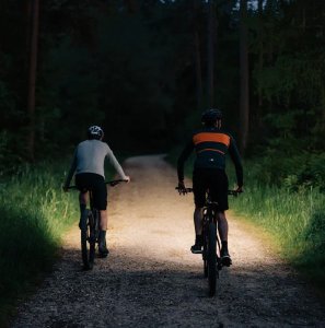 MAGICSHINE Lampka przednia RAY 2600B, 2600 lumenów 16