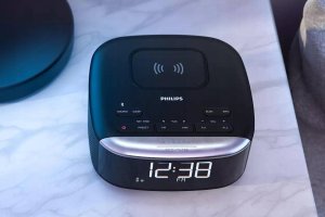 Radio Vega CYFROWE RADIO FM BUDZIK ALARM ZEGAR BLUETOOTH Z ŁADOWARKĄ Qi PHILIPS TAR7606/10> 3