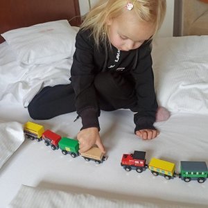 Kruzzel Kolejka drewniana- pociąg 12 szt. (23522) 12