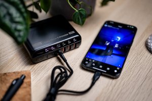 Ładowarka Newell NEWELL Ładowarka sieciowa z zestawem adapterów GaN Tech T-power 140 W 8