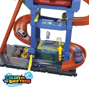 Mattel Hot Wheels City Tunnel Twist car wash, play building 3