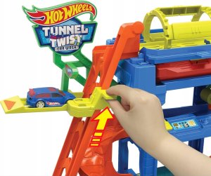 Mattel Hot Wheels City Tunnel Twist car wash, play building 8