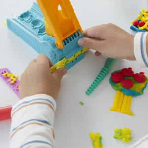 Play-Doh PLAY-DOH Playset Fun Factory 6