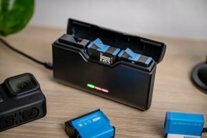 Ładowarka do aparatu Newell Ładowarka trójkanałowa USB-C do akumulatorów GoPro 5-11 13