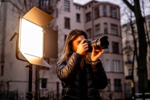 Lampa studyjna Newell NEWELL Lampa LED RGB Vividha Effect 14