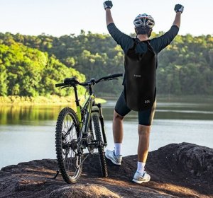 Trizand Worek wodoszczelny 30L czarny 23568 14