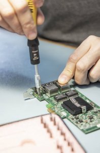 Wiha Wiha torque screwdriver set TorqueVario-S Micro ESD (black/yellow, 18 pieces, 0.1 - 0.6Nm) 2