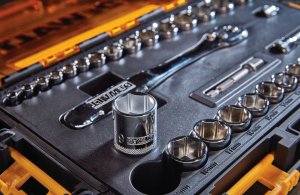 Zestaw narzędzi Dewalt DEWALT ZESTAW KLUCZY  34el. 3