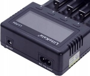 Ładowarka Xtar 4 x Ni-MH i 1,5V Li-ion AA/AAA ładowarka do akumulatorów L4 10