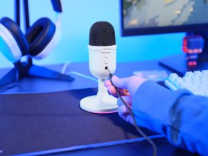 Mikrofon Trust TRUST mikrofon GXT234W YUNIX USB MICROPHONE WHITE 9