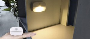 Lampka wtykowa do gniazdka Izoxis Lampka nocna LED z czujnikiem ruchu Izoxis 24240 12