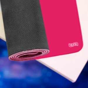 Podkładka Tilt PODKŁADKA GAMINGOWA Lipstick 30x30 TILT Wytrzymała XXL Wodoodporna 4