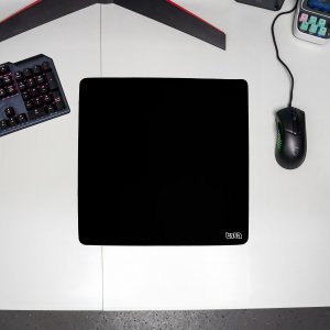 Podkładka Tilt DUŻA PODKŁADKA POD MYSZKĘ Black 30x30 TILT Antypoślizgowa Prezent 2