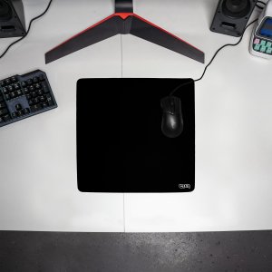 Podkładka Tilt DUŻA PODKŁADKA POD MYSZKĘ Black 30x30 TILT Antypoślizgowa Prezent 3