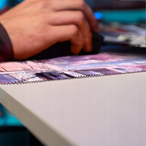 Podkładka Tilt PODKŁADKA POD MYSZ MYSZKĘ Sakura City 30x30 TILT Wytrzymała Prezent Duża 4