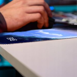 Podkładka Tilt PODKŁADKA POD MYSZ MYSZKĘ Nocne Chmury 30x30 TILT Wytrzymała Dla gracza 4