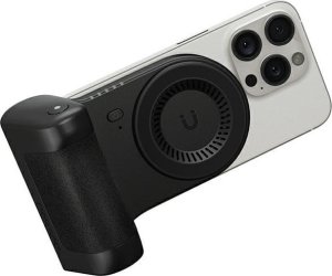 Energea Energea Uchwyt do robienia zdjęć z wbudowanym powerbankiem Magear Magcam Grip czarny/black MagSafe PG-MCG5K-BLK 3