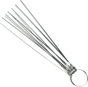 Rosfix ZESTAW CZYSZCZĄCY DO PISTOLETU MALARSKIEGO AGREGATU WYCIORY PRZEBIJAKI 17W1 4