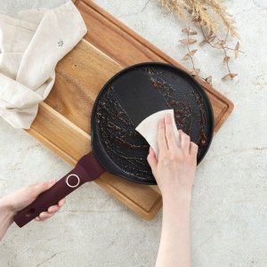 Patelnia Berlinger Haus do naleśników Tytanowa 25cm 3