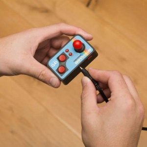 ThumbsUp! Controller ORB TV Games 200 Spiele blau 2