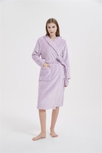 Spod Igły i Nitki Szlafrok Mikrofibra z Kapturem S/M Carlo Lawendowy 2