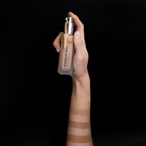 ELEVER_Supreme Covering Foundation SPF50+ podkład do twarzy Ivory 30ml 4