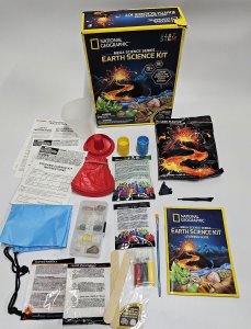 National Geographic National Geographic S. E. Mega Earth Science Kit 2