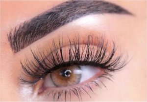 CLARESA_No More Falsies pogrubiający tusz do rzęs Mascara Efekt 10g 3