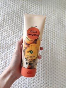 Victorias Secret Victoria's Secret, Basic Pumpkin, Hydrating, Body Lotion, 236 ml For Women 1