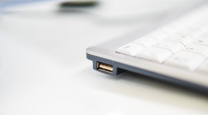 Klawiatura BakkerElkhuizen UltraBoard 960 Standard Compact klawiatura USB QWERTZ Szwajcarski Srebrny Biały 7