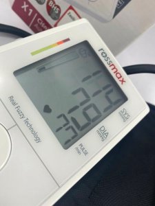 Ciśnieniomierz Rossmax Rossmax Automatic Blood Pressure Monitorius X3 2
