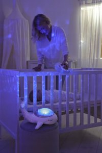 Cloud B Cloud b Tranquil Whale Wieloryb Zestaw Lampka i Grzechotka biały 2