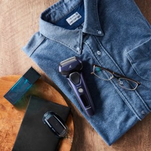 Panasonic PANASONIC ES-LT67-A803 Electric Shaver 32