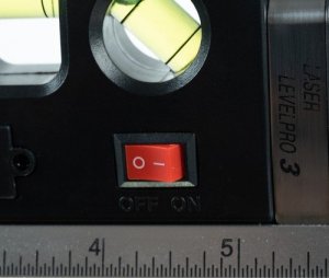 Hurt-net Poziomica laserowa z miarką 250cm Bigstren 21747 9